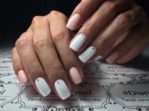 belyj-manikyur-2018-modnye-tendentsii-foto-dizajn-nogtej-4